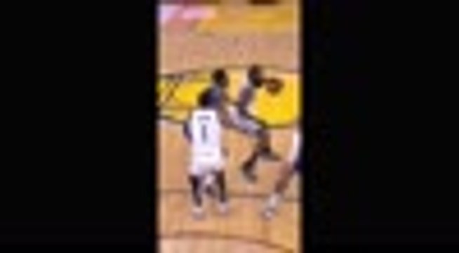 Harden goes behind-the-back for Brown assist