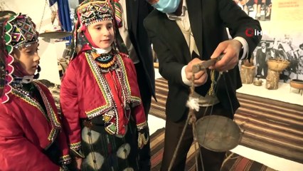 Kendi aralarında para toplayıp köye müze kurdular
