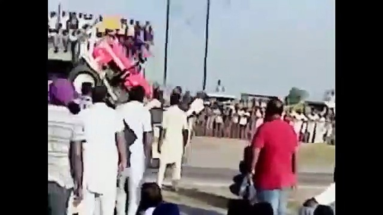 You will cry laughing very funny video  (ستبكي من الضحك فيديو مضحك جدا).