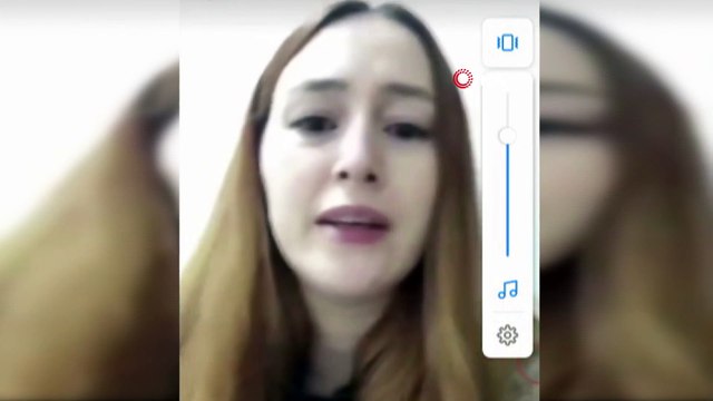 Köpeklere yiyecek verme kavgasında genç kıza dehşeti yaşattılar