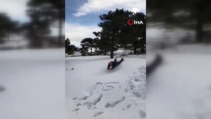 Denize atlar gibi karda yüzmeye çalıştılar