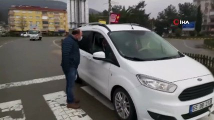 Sokağa çıkma kısıtlamasında sürücüler denetlendi