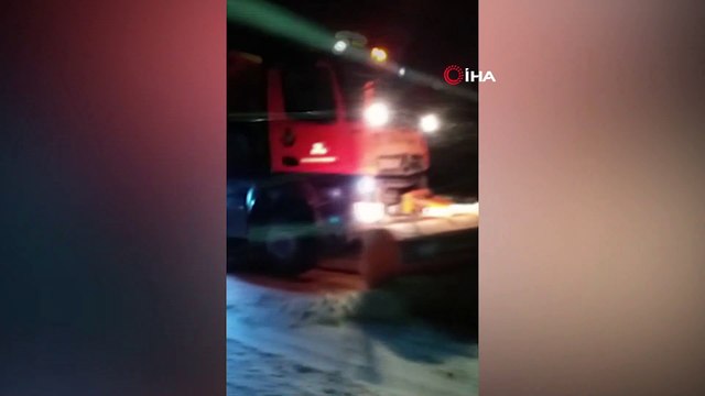 Ulaştırma ve Altyapı Bakanlığı, karla mücadele ekiplerinin 7/24 esasına göre sahada çalışmalarını sürdürdüğünü bildirdi