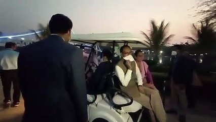 सीएम शिवराज का वैलेंटाइन डे, पत्नी साधना संग घूमे वन विहार और सैर सपाटा, फोटो भी खिंचवाई