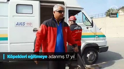 Hayat kurtaran köpekleri yetiştiriyor