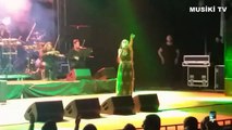 YILDIZ TİLBE - Haberi Olsun & Seni Sana Bırakmam (Konser/Canlı) @ Konyaaltı Açıkhava Tiyatrosu