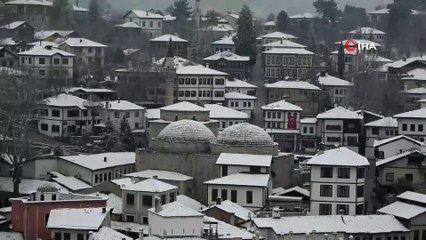 3 Bin Yıllık Safranbolu'nun Tarihi Konakları Beyaz Örtüyle Kaplandı