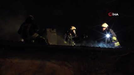 Müstakil evde çıkan yangın 1 saatlik çalışma ile söndürüldü