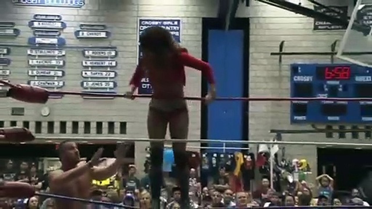 Maria Kanellis spanked by Mickie James twice