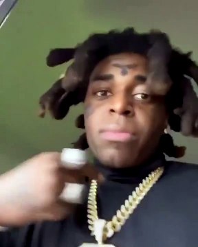 Kodak Black sings to JT, on Valentine's Day, and Twitter has jokes, saying they thought he didn't like dark-skinned women, only yellow women, also saying Lil Uzi Vert won't like this