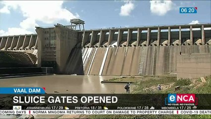 Vaal Dam sluice gates opened