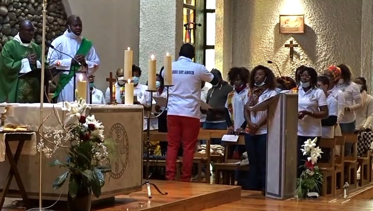 Les 5 ans de la chorale - 1 De l'accueil à l'Evangile