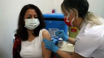 Bilim Kurulu Üyesi Gündüz: Türkiye'de uygulanan inaktif aşı mutasyonlu virüse karşı daha avantajlı