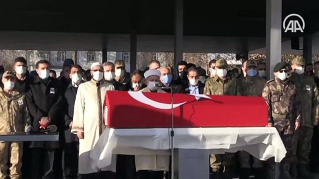Şehit Astsubay Başçavuş Semih Özbey, Malatya'da son yolculuğuna uğurlandı