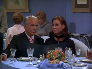 Mary Tyler Moore (S02E06) Cover Boy