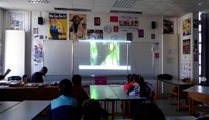 Un ivoirien fait la promotion du cacao dans les écoles  françaises
