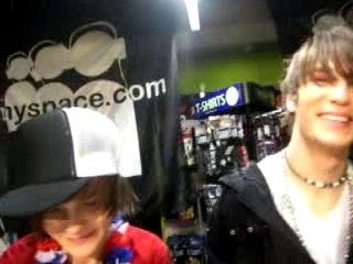 Killerpilze Séance de dédicace le 02/02/08