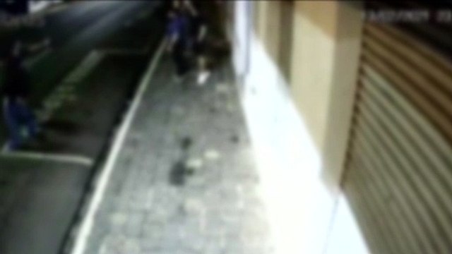 Câmera flagra grupo furtando placas de trânsito em Ponta Grossa