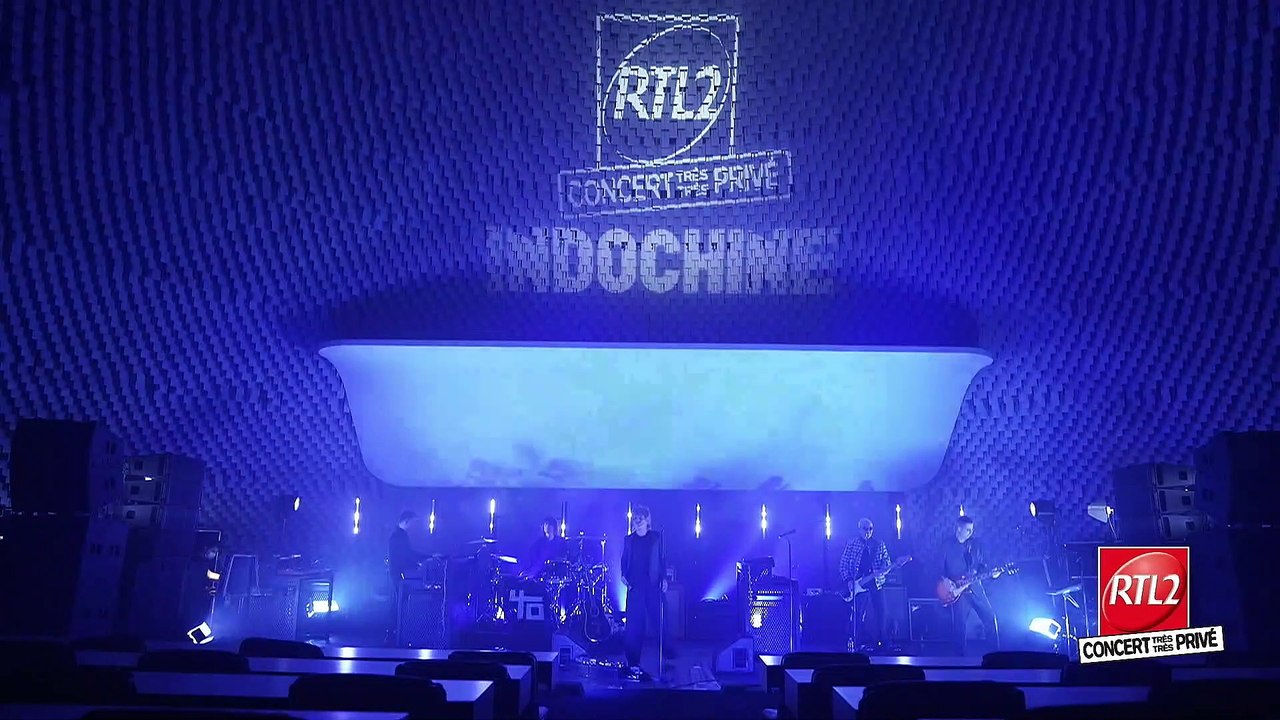 Indochine : "Black Sky" (Concert Très Très Privé RTL2)