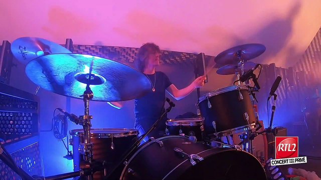 Indochine : Tes yeux noirs (Concert Très Très Privé RTL2)