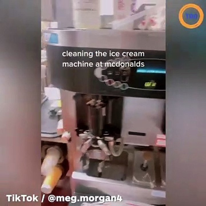 Des travailleurs de McDo dévoilent l'intérieur de la machine à glace juste  avant de la nettoyer - Vidéo Dailymotion