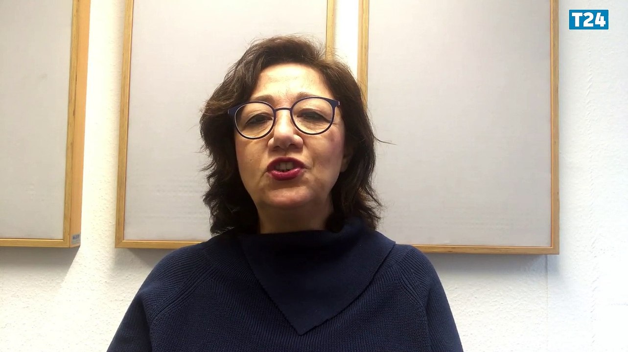 Gazeteci Fulya Canşen havaalanı deneyimini yazdı: Pasaport kontrolünde uzun kuyruklar var; şikayet edenlere "uçabildiğinize şükredin" dendi