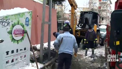Spor salonunun çatısı çöktü