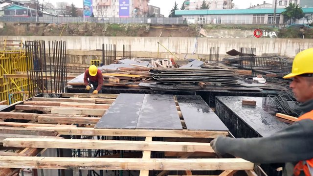 Bursa'da dev proje yağmur ve kara rağmen hız kesmiyor