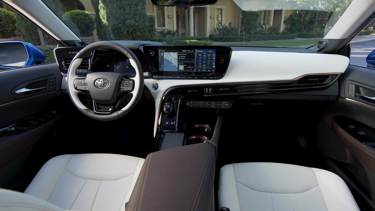 Toyota gibt Patente der Brennstoffzellen-Technologie frei, um Wasserstoff-Fahrzeugen zum Durchbruch zu verhelfen