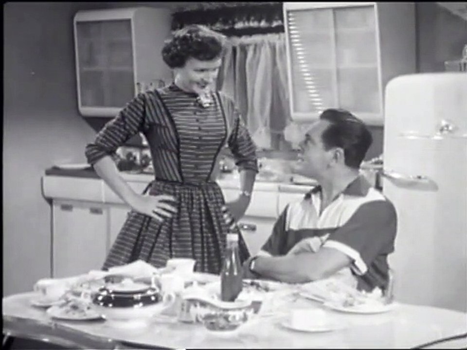 Life with Elizabeth - Season 1 - Episode 17 - Spanish Lesson/Tea Room/Grocery Shopping