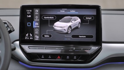 Volkswagen ID.4 in Blue dusk Infotainment system