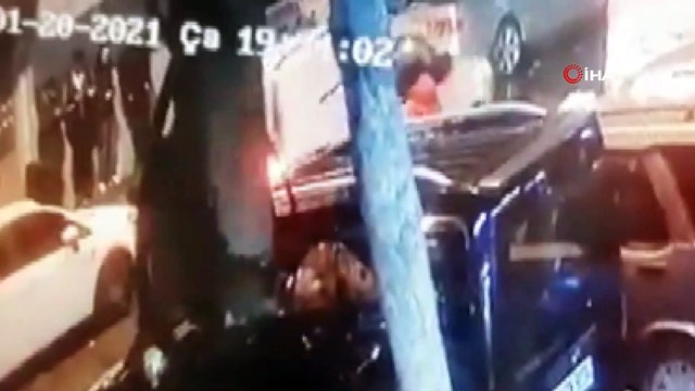 İstanbul’un göbeğinde silahlı saldırı: Yaralı genç can havliyle böyle kaçtı