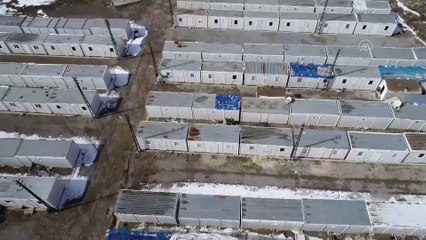 VAN - Devletin şefkat eli Başkaleli depremzedelerin acısını hafifletti
