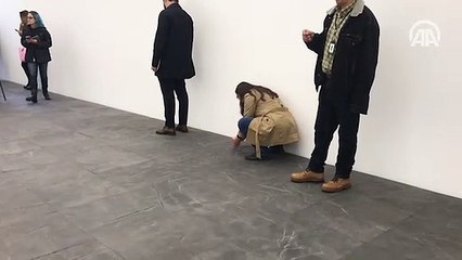 FARC’ın silahları parke taşı oldu