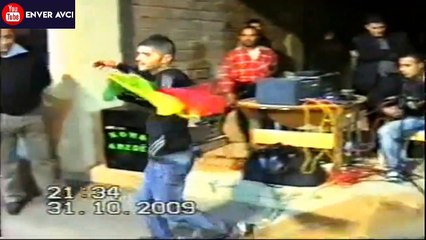 DİYARBAKIRLI GENÇLERDEN SÜPER HALAY (Eskilerden)2009