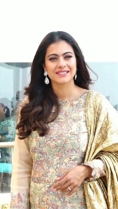 Best romantic video with  Ajay and kajol davgan#
