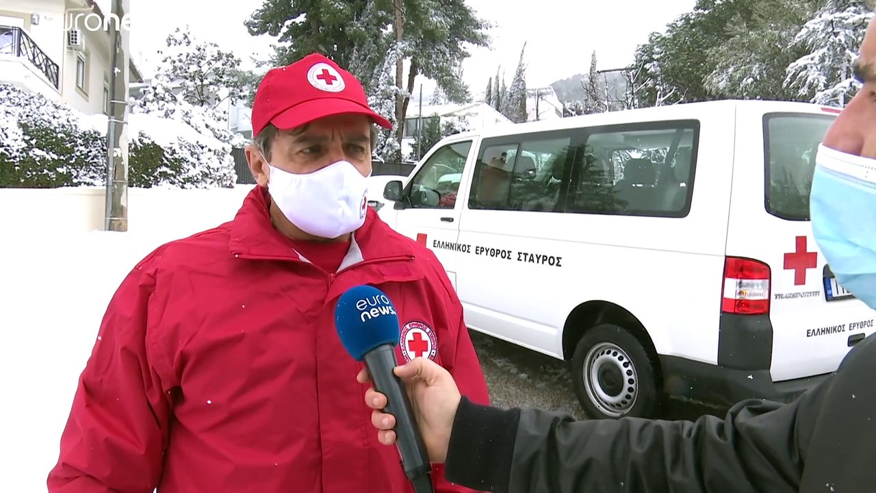 Die Impf-Helden von Attika: Senioren-Fahrdienste trotz Winterwetter