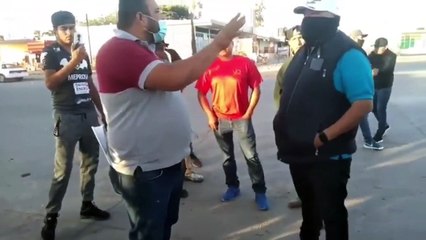 Invasores intentan apoderarse de cancha de futbol de Tabachines 2