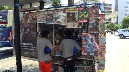 Presidente de Perú revela que 487 personas se vacunaron en forma irregular