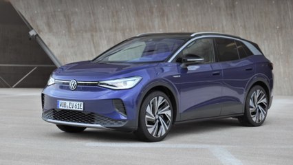 Volkswagen ID.4 Exterior Design in Blue dusk