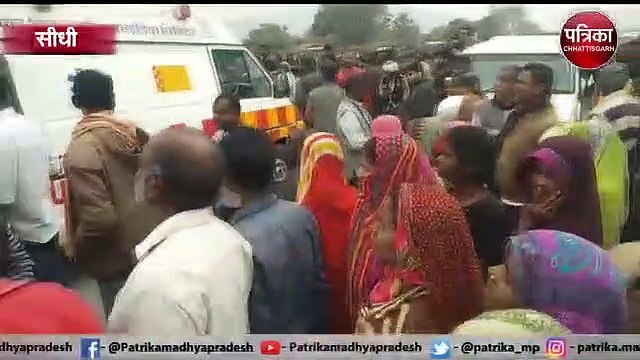 VIDEO : यात्रियों से भरी बस नहर में गिरी, अब तक 38 की मौत