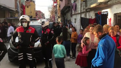 Polis düğün bastı