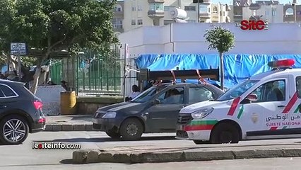 _أصحاب الطاكسيات_ يحتجون بـ_كازا_ ويطالبون بالرفع من  عدد المقاعد ومحاربة النقل السري