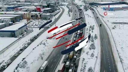 TEM otoyolunda trafik durdu: Kilometrelerce kuyruk oluştu