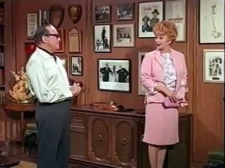 The Lucy Show LUCY GETS JACK BENNY'S ACCOUNT