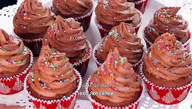 كب كيك الشيكولاته هش زي القطن بالظبط باسهل وانجح طريقه هيظبط معاكى من اول مرة