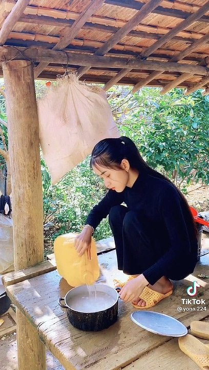 Em Đep Lam Cô Gái Dễ Thường Nấu Cơm Phân 17