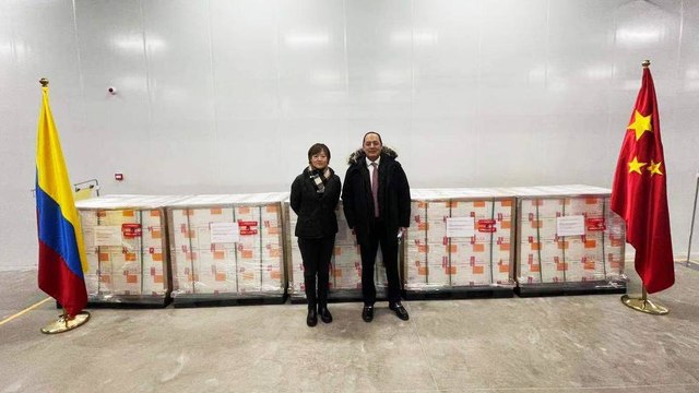 Anuncian 192.000 vacunas de Sinovac contra el covid para Colombia