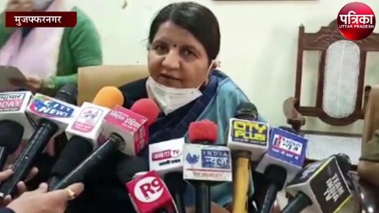 महिला आयोग की सदस्या ने सुनी पीड़ित महिलाओं की समस्याएं