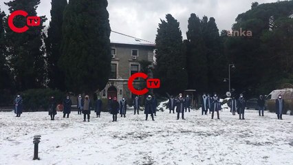 Boğaziçili hocalar -6 derecede nöbete devam ediyor